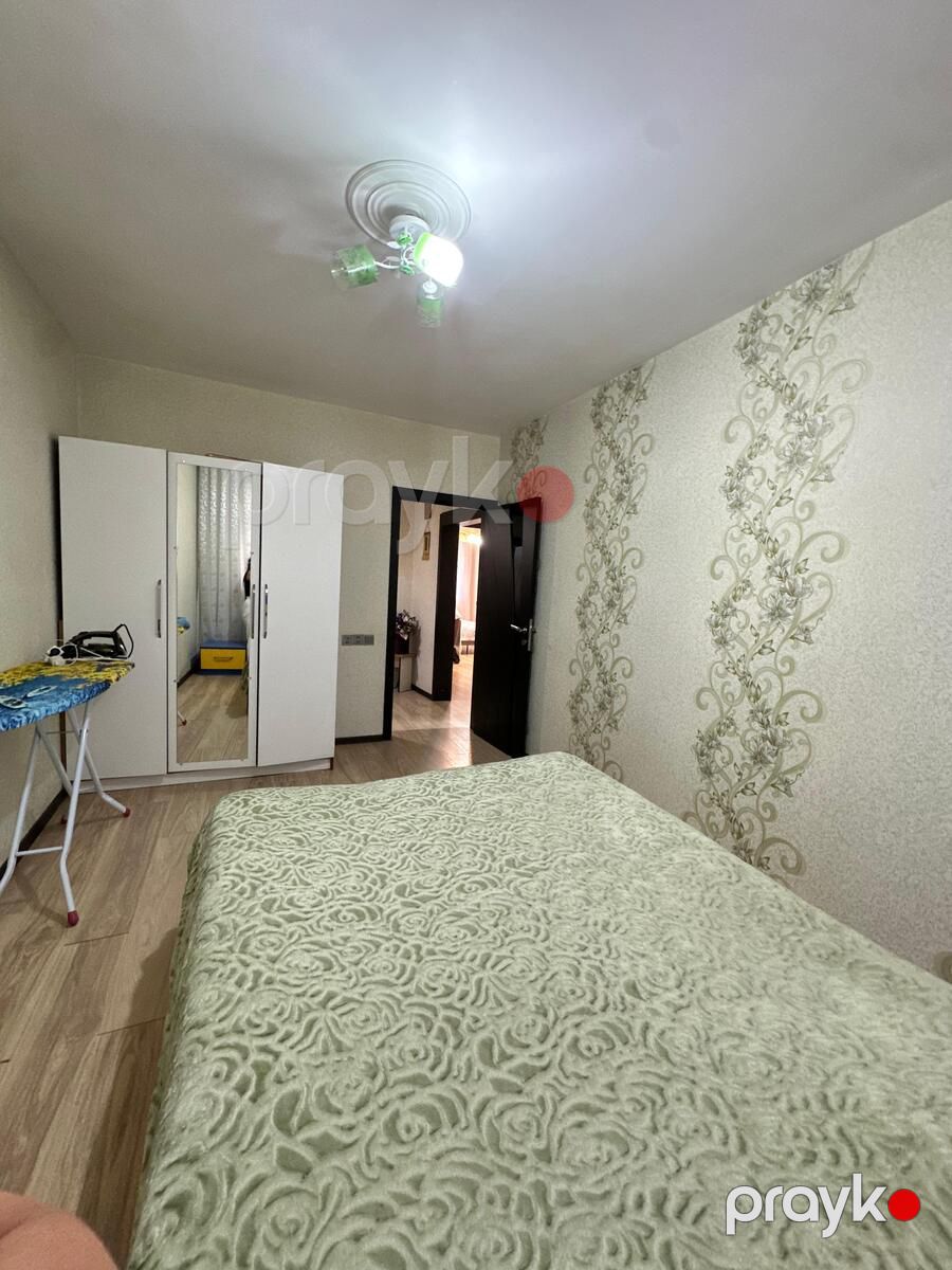 Satılır 4 otaqlı köhnə tikili 100 m² — Mənzil, Bakı (7)