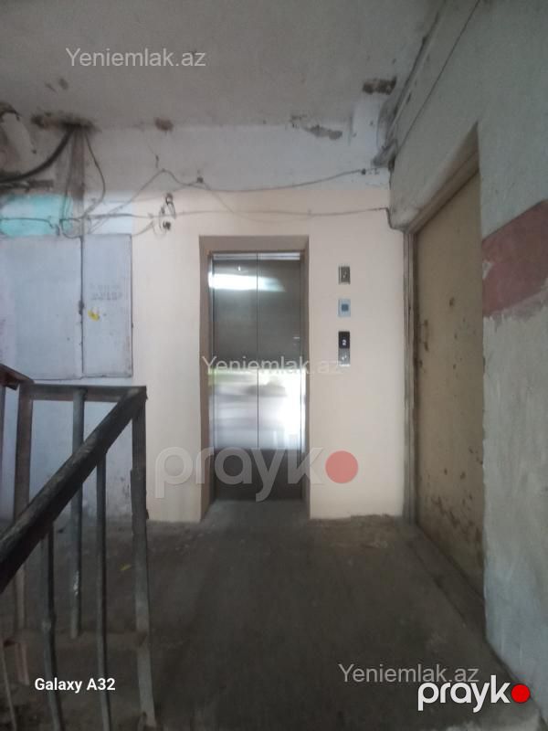 Satılır 3 otaqlı Bina evi menzil (Köhnə tikili), 67 m², 12-ci mikrorayon — Mənzil, Sumqayıt (2)