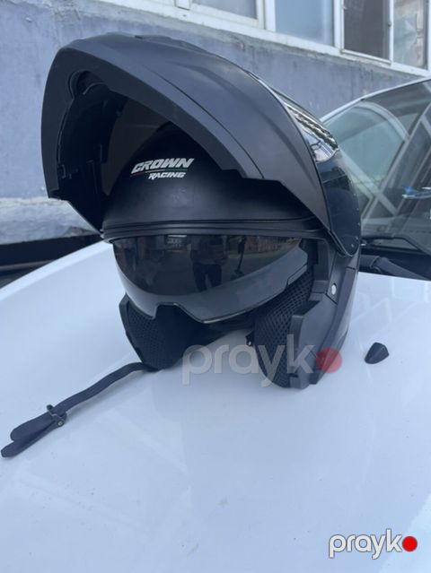 Crown Racing moto dəbilqəsi – modular (açılıb-bağlanan çənə hissəli) — Xudat