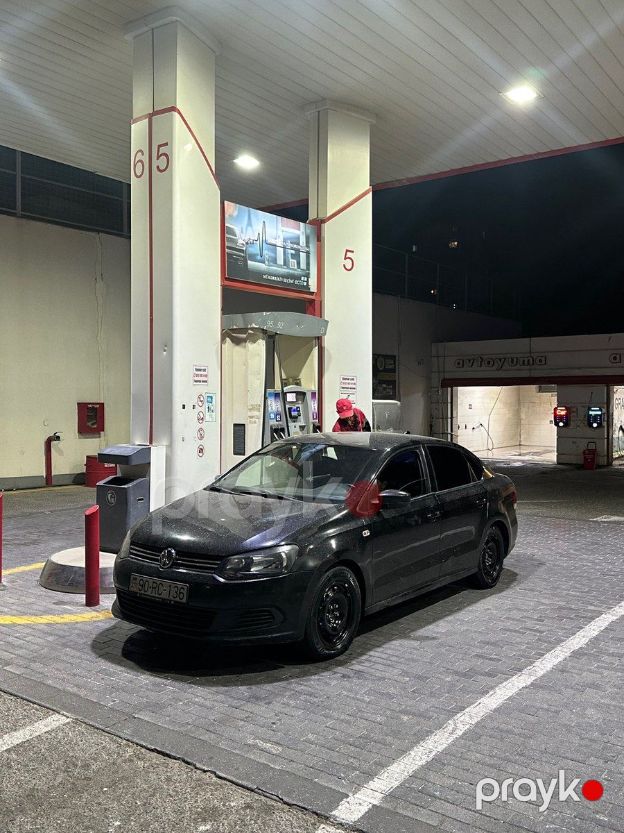 Volkswagen Polo, 2012 il 90-RC-136 — Avtomobillər, Bakı (6)