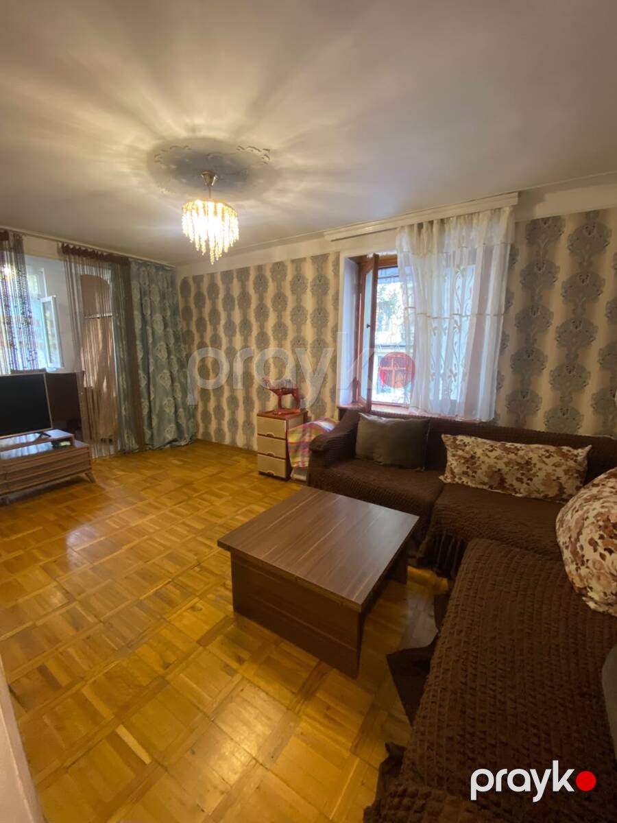 Satılır 2 otaqlı köhnə tikili 45 m² — Mənzil, Bakı (2)