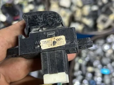 Nissan qapı düymələri — Bakı