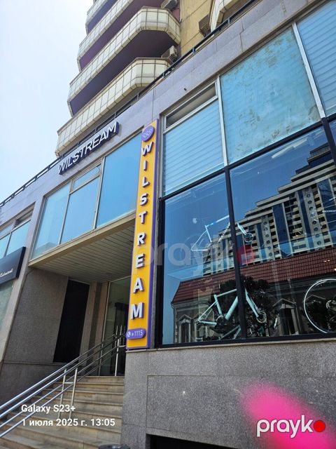 Satılır 7 otaqlı ofis 300 m² — Bakı