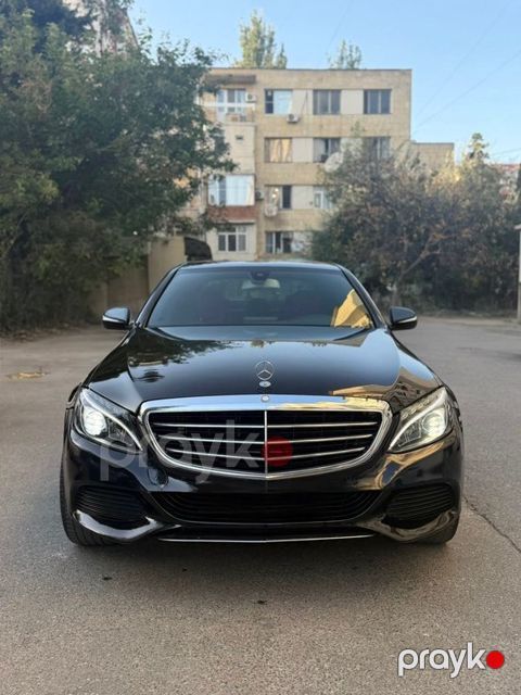 Mercedes C 180, 1.6 L, 2015 il, 268 000 km — Bakı