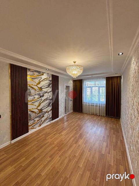 Satılır 3 otaqlı köhnə tikili 70 m² — Bakı