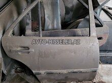 Mercedes W124 190 Qapısı — Bakı