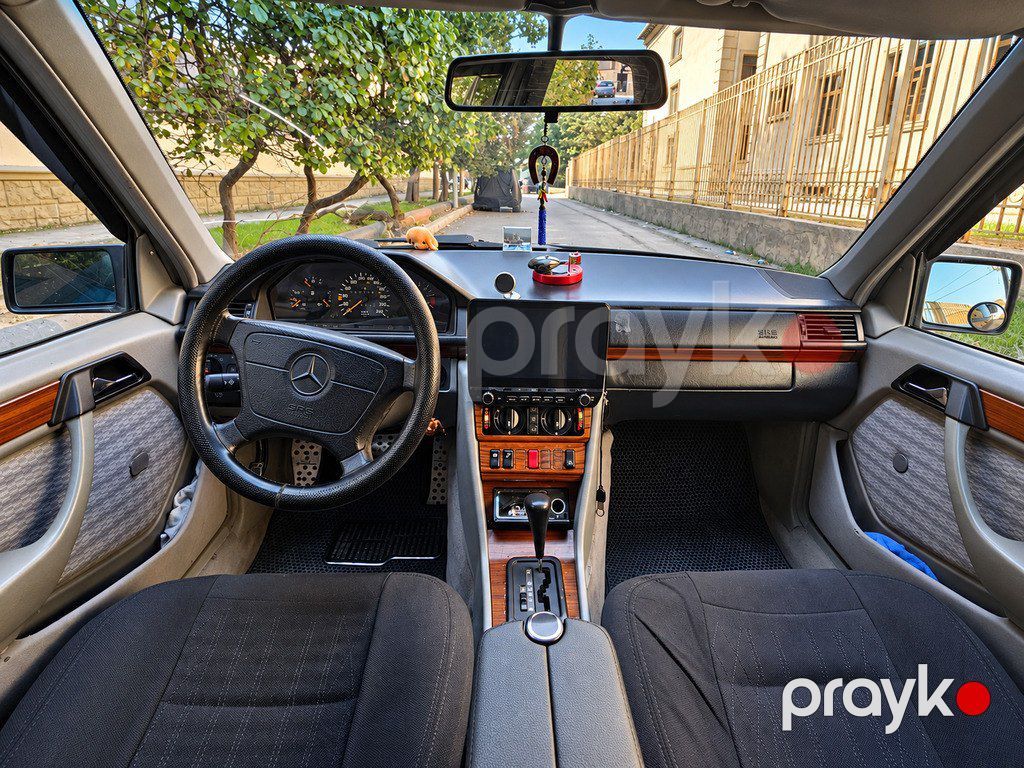 Mercedes 200 E, 2.0 L, 1993 il, 400 000 km — Avtomobillər, Bakı (3)