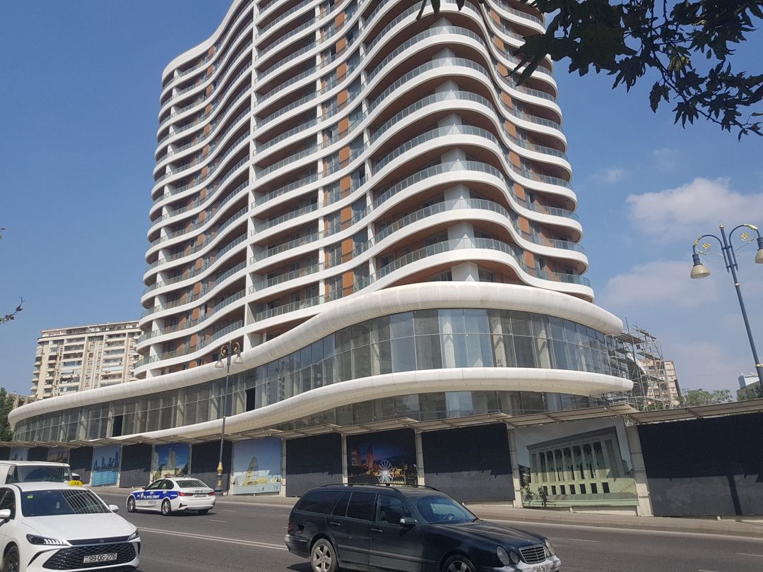 Satılır 4 otaqlı yeni tikili 272.4 m² — Mənzil, Bakı (5)