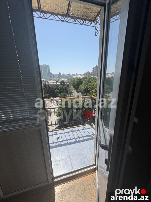 Kirayə (günlük) 2 otaqlı Köhnə Tikili, 28 May metrosu, 28 Mall, Səbail rayonu — Mənzil, Bakı (8)