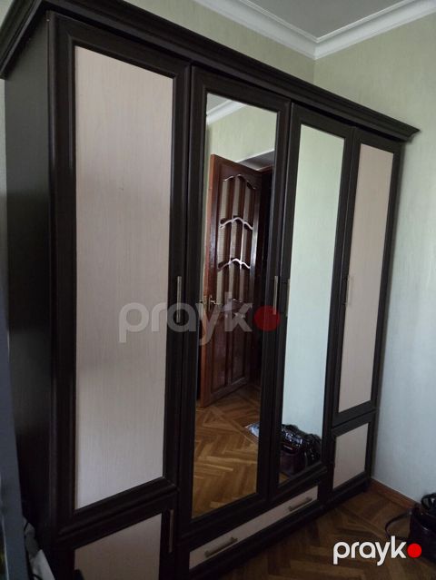 Dördkünclü, çoxşaqul variantlı paltar dolabı - Material — Bakı