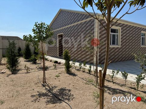 Satılır 4 otaqlı həyət evi/bağ evi 118 m² — Bakı