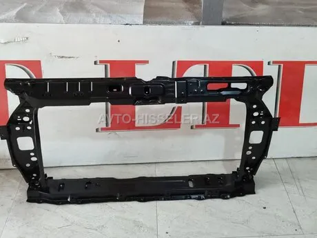 Hyundai Accent 2011-2017 ön ekranı — Bakı