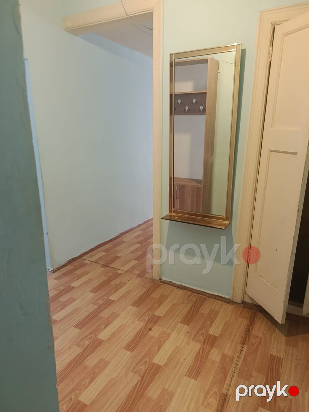 Bileceride ploşada yaxin 2/2 mertebesinde 2 otaqli bina evi 350 — Mənzil, Bakı (7)