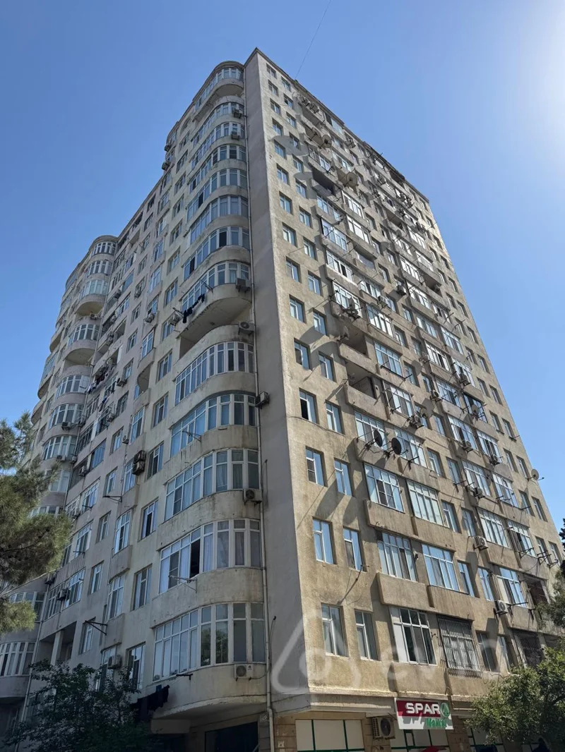 3 otaqlı mənzil, 125 m², 20 Yanvar küçəsi — Bakı