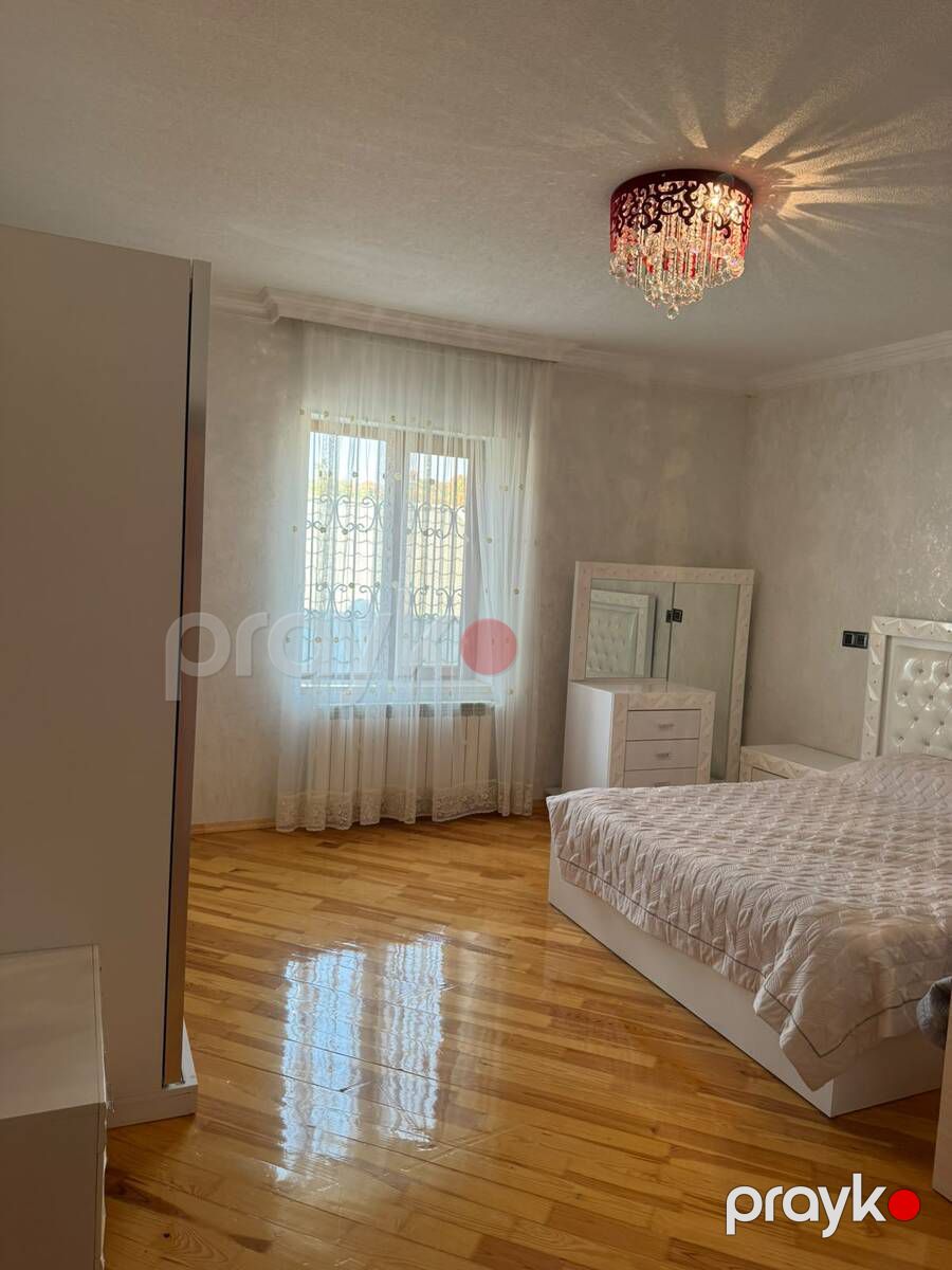 Satılır 6 otaqlı həyət evi/bağ evi 350 m² — Ev, villa, Bakı (8)
