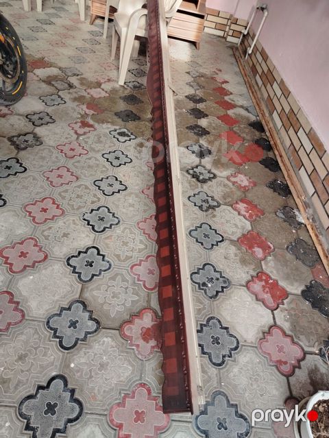 İşlənmiş Divara bərkidilən Karniz — Digah