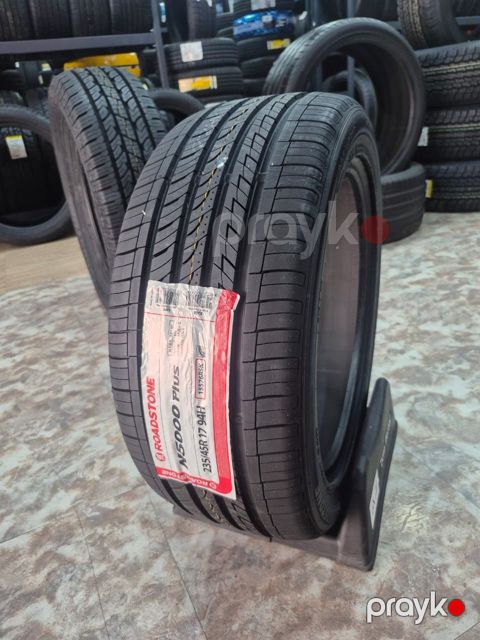 "Roadstone N5000 94H M+S" şinləri 235/45 R17 — Bakı