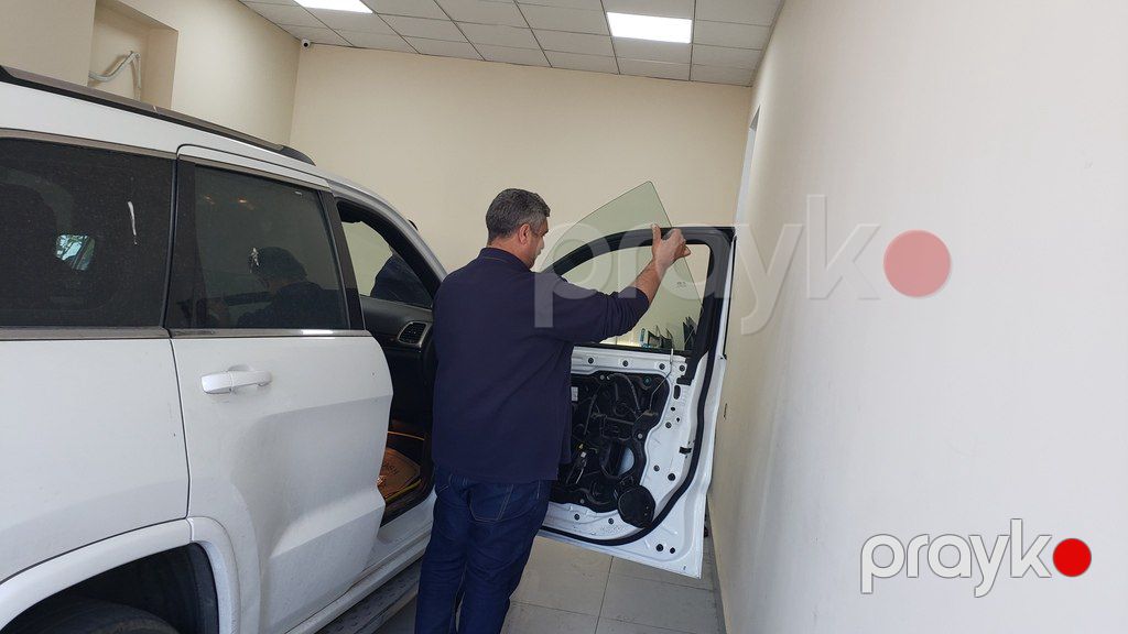 "Maserati" şüşələri — Ehtiyat hissələri və aksesuarlar, Bakı (5)