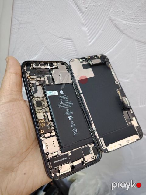 "Apple iPhone 12 Black 64GB/4GB" ehtiyat hissəsi — Bakı
