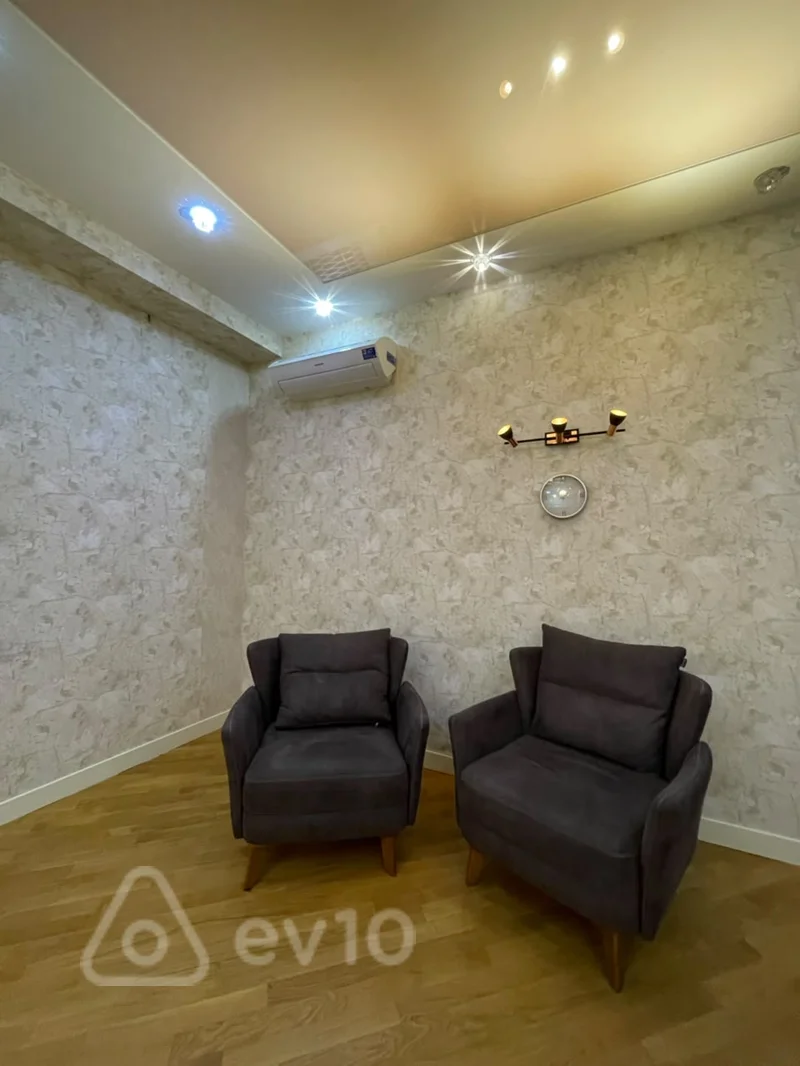 3 otaqlı mənzil, 170 m², 28 May küçəsi — kirayə — Mənzil, Bakı (12)