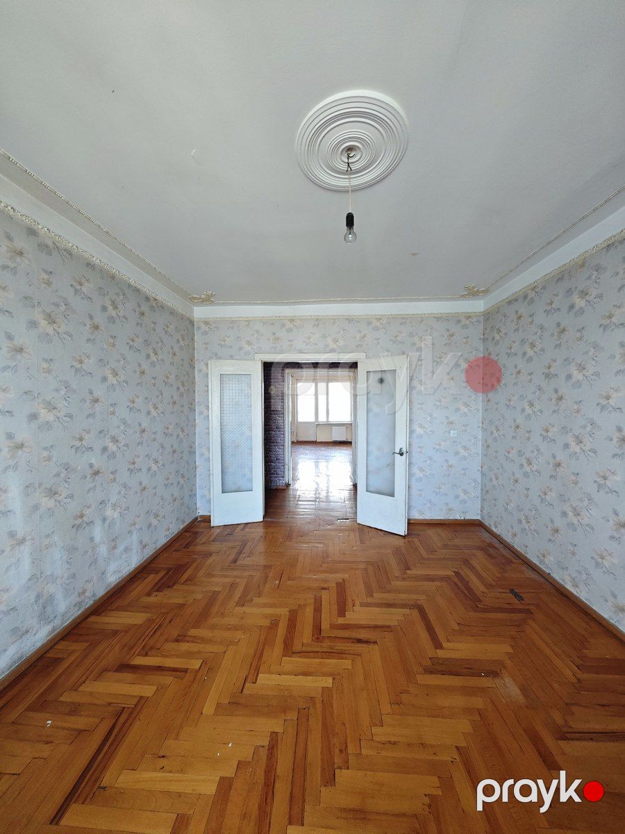 Satılır 4 otaqlı köhnə tikili 100 m² — Mənzil, Bakı (2)