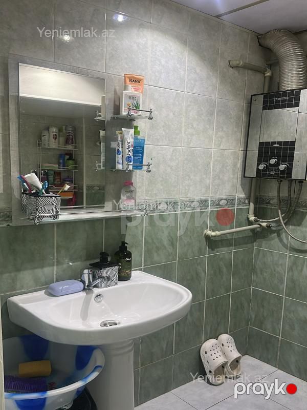 Satılır 2 otaqlı Bina evi menzil (Köhnə tikili), 50 m², Səbail rayonu — Mənzil, Bakı (10)