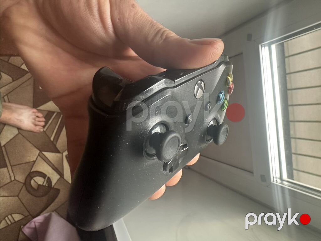 Xbox One X 1TB oyun konsolu Komplekt: - Xbox One X 1TB konsol (Ultra — Oyun konsolları, Xırdalan (2)