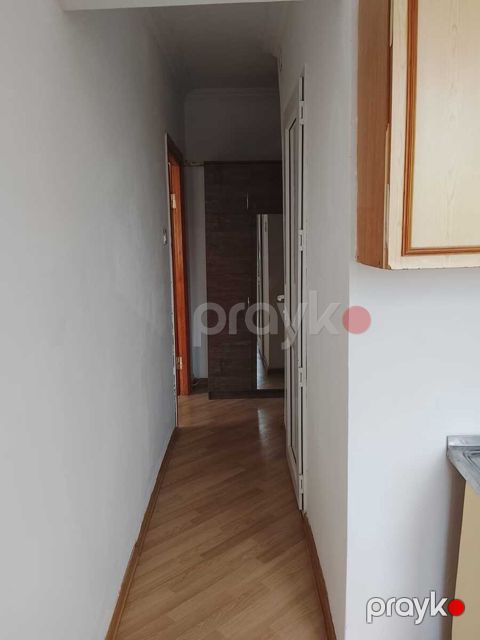 Satılır 1 otaqlı köhnə tikili 35 m² — Bakı