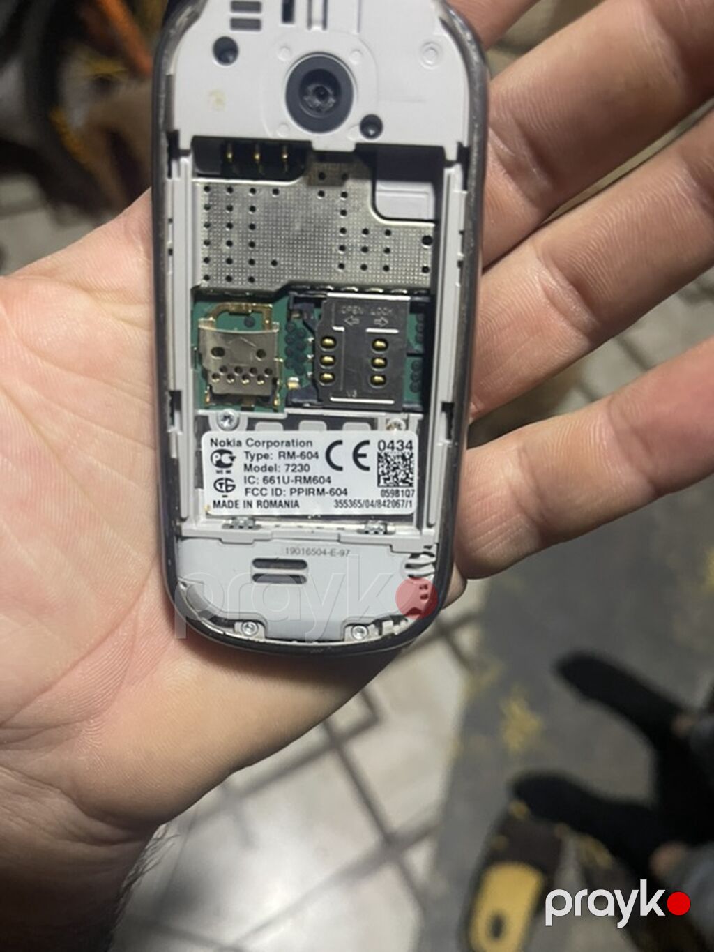 Kolleksiya: klassik düyməli mobil telefonlar - Çeşid: şəkillərdə — Digər smartfonlar, Bakı (2)
