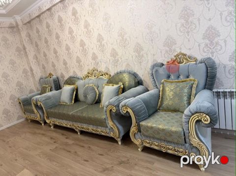 Divan dəsti 600azn satılır qiymət sondu. Bir neçə aydı alınıb — Bakı