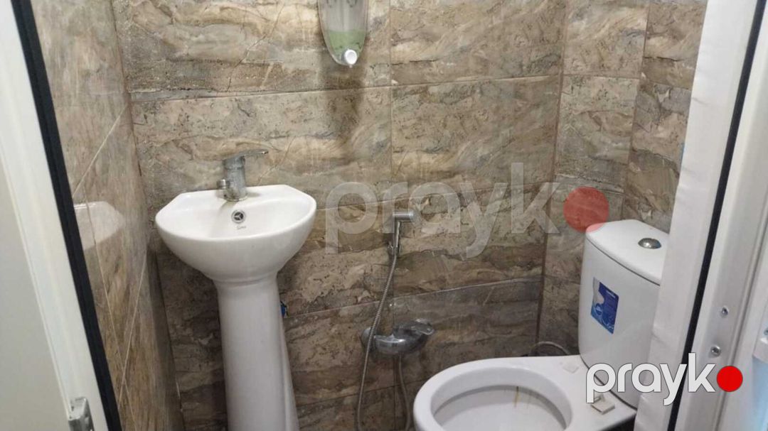 İcarəyə verilir 1 otaqlı köhnə tikili 83 m² — Mənzil, Bakı (9)