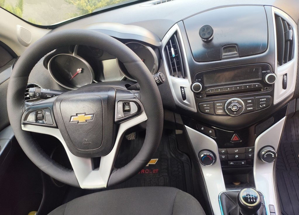 Chevrolet Cruze, 2012 il, 300000 km 90-NF-068 — Avtomobillər (10)
