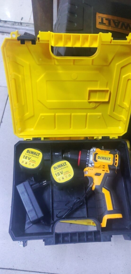 Drel Dewalt 18V 2Ah — Bakı