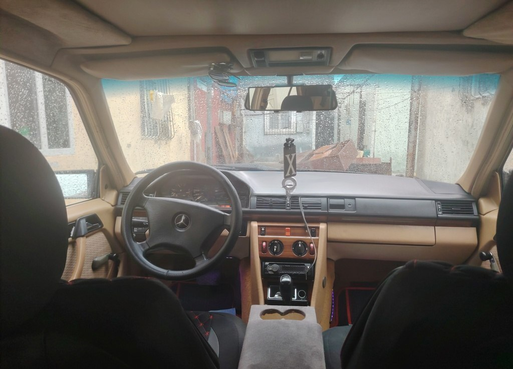 Mercedes 230 E, 1991 il, 430000 km 90-OA-610 — Avtomobillər (6)