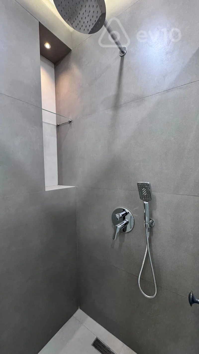 3 otaqlı mənzil, 108 m², Kövkəb Səfərəliyeva küc — Mənzil, Bakı (7)