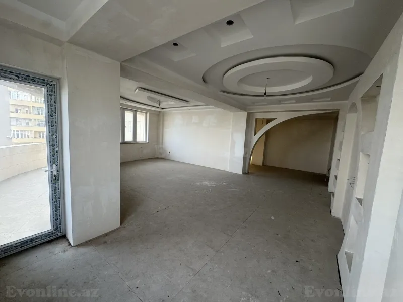 Satılır 3 otaqlı Mənzil Yeni tikili 155 m² Bakı, Binəqədi r., Azadlıq prospekti m., 8-ci mikrorayon — Mənzil, Bakı (3)