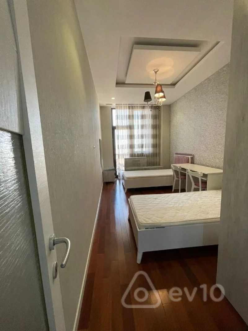 3 otaqlı mənzil, 102 m², Səid Rüstəm küçəsi — kirayə — Mənzil, Bakı (8)