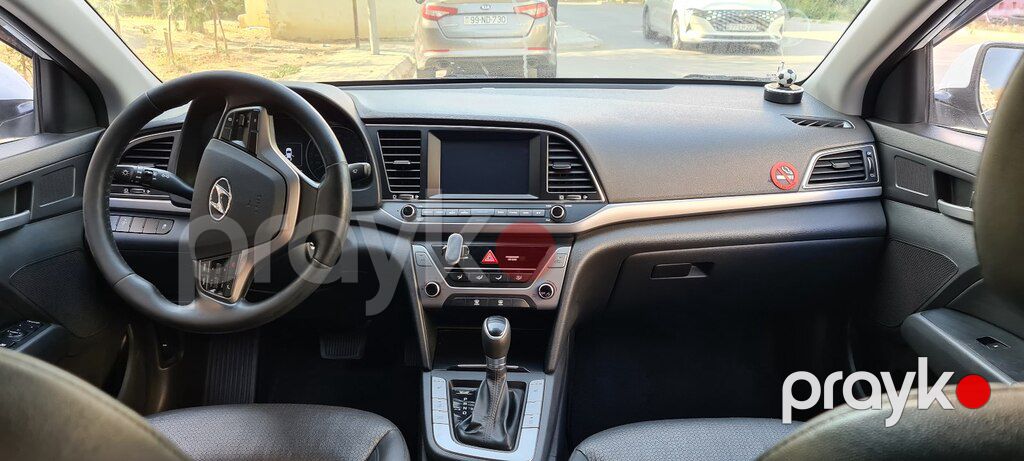 Hyundai Avante, 1.6 L, 2016 il, 249 000 km — Avtomobillər, Sumqayıt (9)