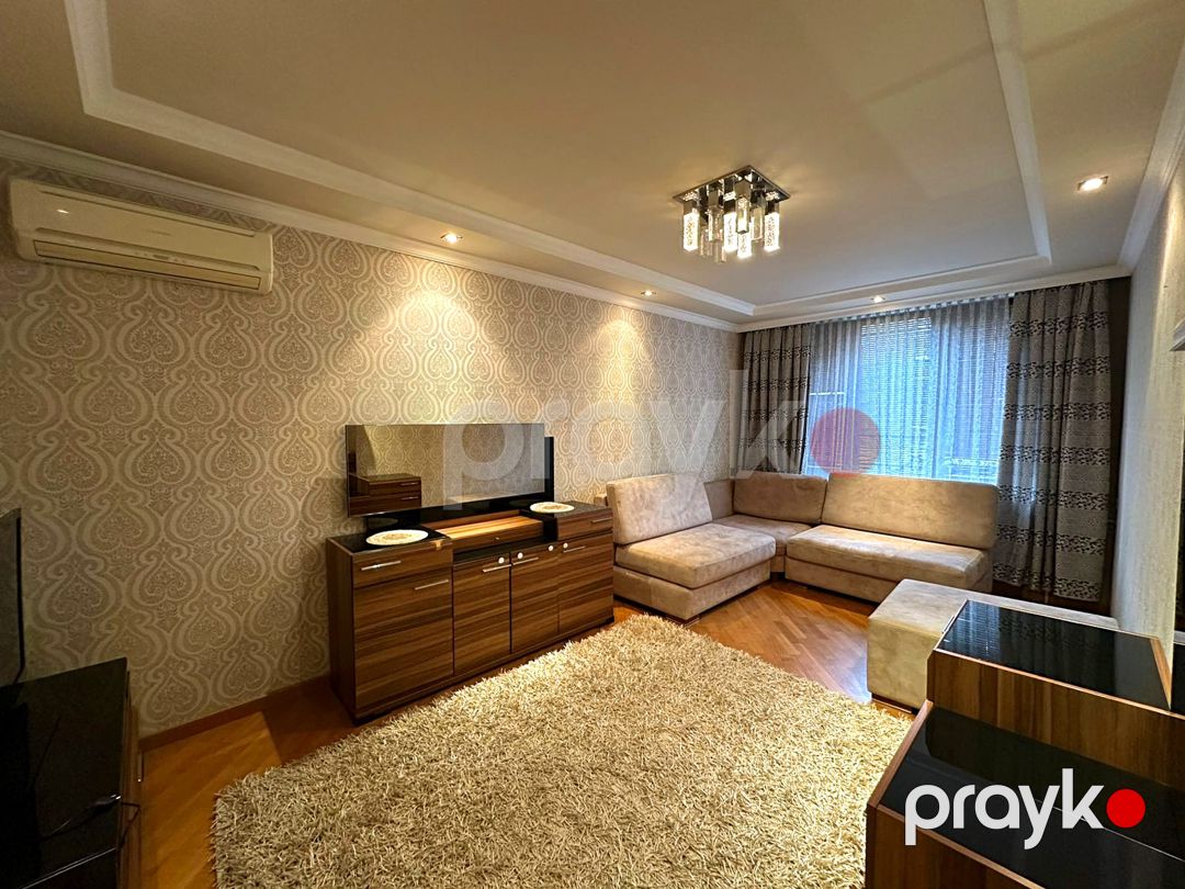 Satılır 2 otaqlı köhnə tikili 55 m² — Mənzil, Bakı (2)