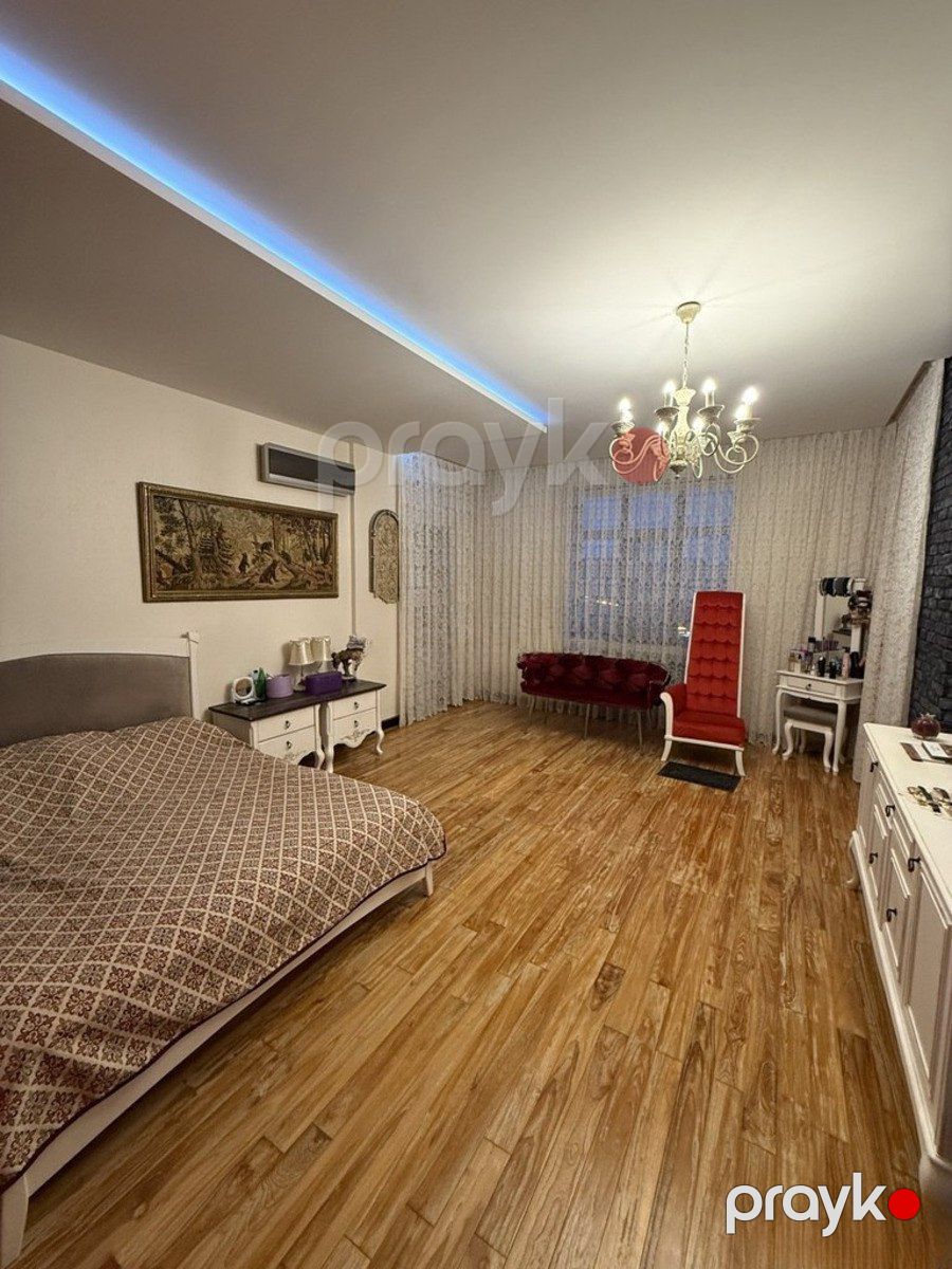 Satılır 4 otaqlı yeni tikili 247 m² — Mənzil, Bakı (9)