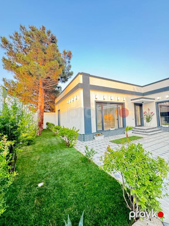Satılır 4 otaqlı həyət evi/bağ evi 200 m² — Ev, villa, Bakı (4)