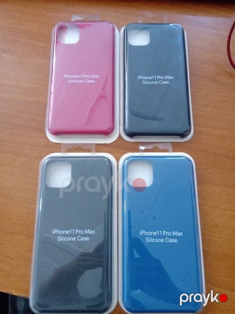 "Apple iPhone" arxalığı — Bakı