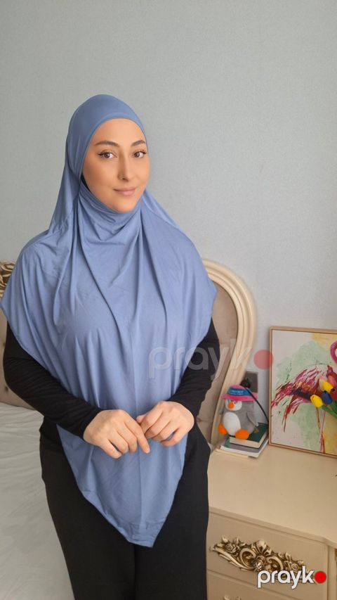 Hicab Ümmü-Gülsüm_0002, göy — Bakı