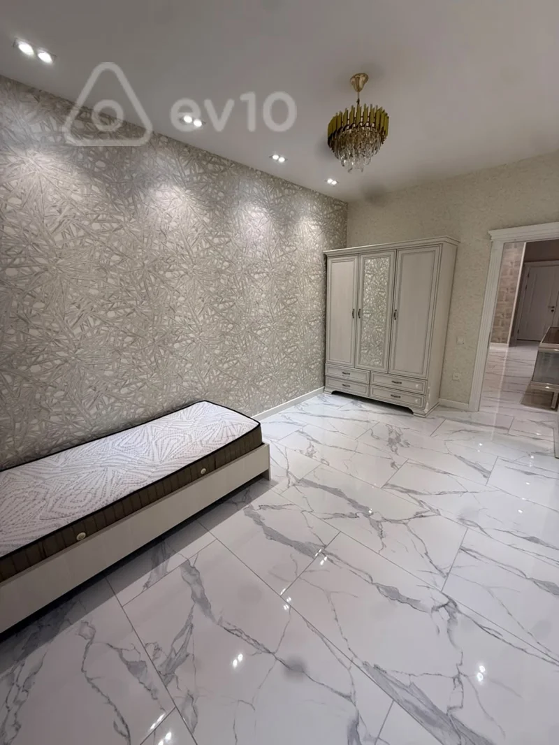 3 otaqlı mənzil, 150 m², Tbilisi prospekti — kirayə — Mənzil, Bakı (11)