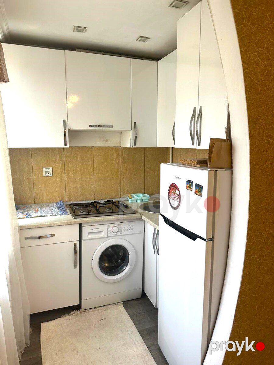 Satılır 2 otaqlı köhnə tikili 50 m² — Mənzil, Bakı (6)