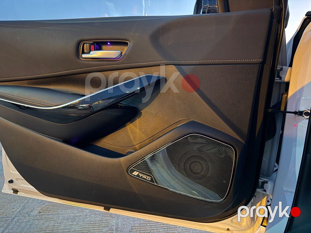 Toyota Corolla, 1.8 L, 0.85 kWh, 2025 il, 11 000 km — Avtomobillər, Bakı (8)