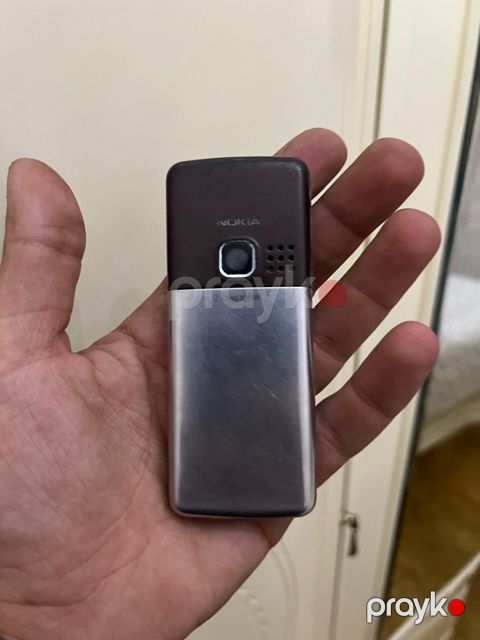 Nokia telefonları — Bakı