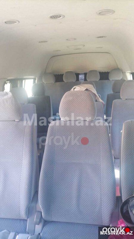 Toyota hi ace, 2015 il — Minik avtomobili icarəsi, Bakı (4)