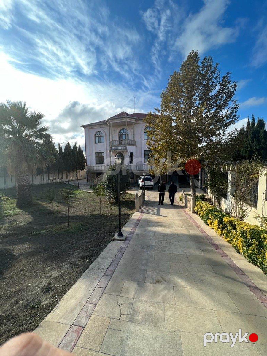 Satılır 8 otaqlı həyət evi/bağ evi 683 m² — Ev, villa, Bakı (10)