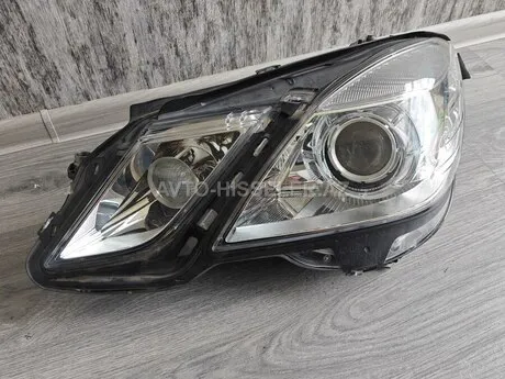 Mercedes W212 ön ksenon farası — Bakı